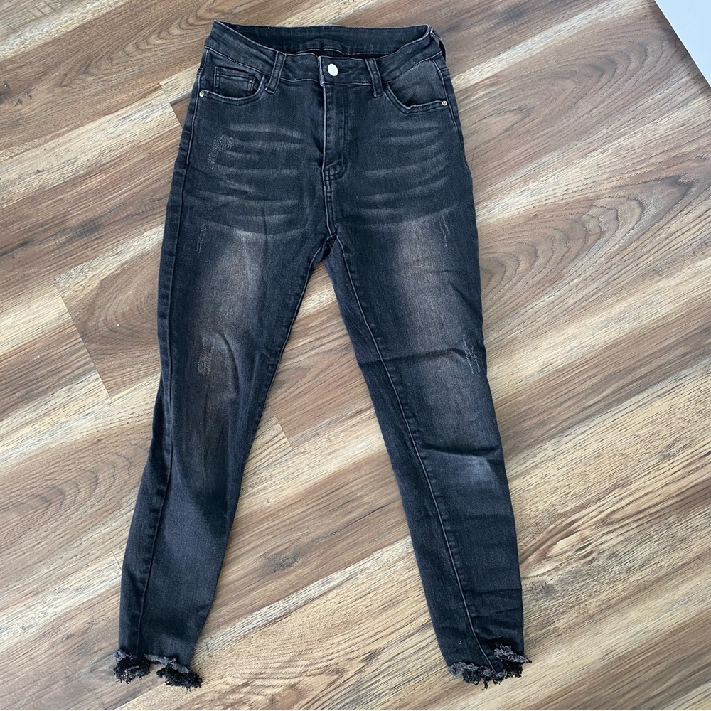 SHEIN Black Skinny Jeans Modern Style